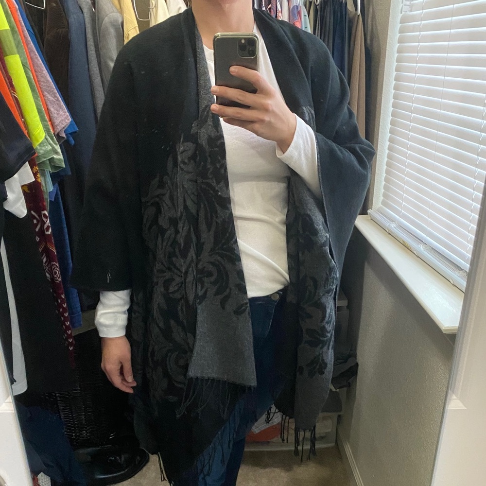 NWT Lana Wrap -World Market
